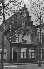 Klik hier om terug te keren